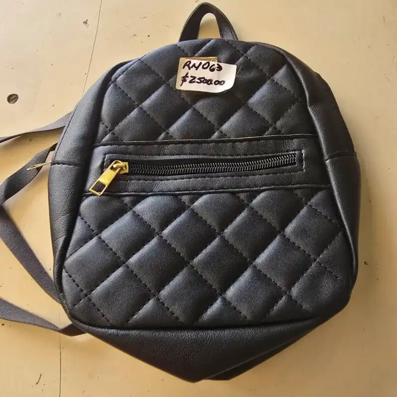 BOLSO Pequeno Negro para Mujer