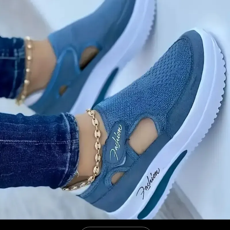 COMODAS ZAPATILLAS AZULES MEZCLILLA