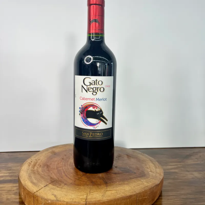 Vino Tinto Cabernet Sauvignon Merlot Gato Negro (750ml)