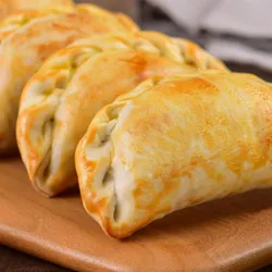 Empanadas de Jamón y Queso