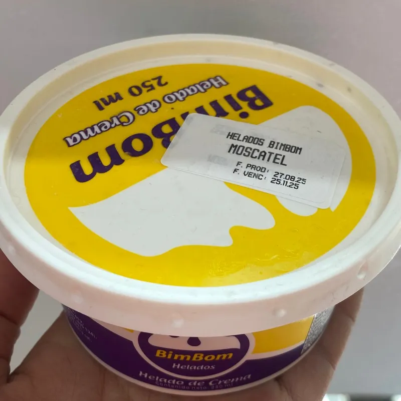 Helado BimBom Moscatel 