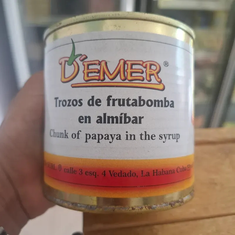 Trozos de Frutabomba en Almibar