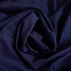 mezclilla azul oscuro