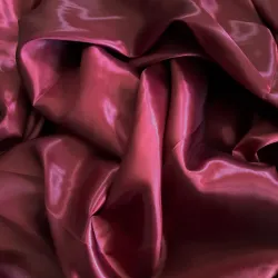 satén rojo vino 