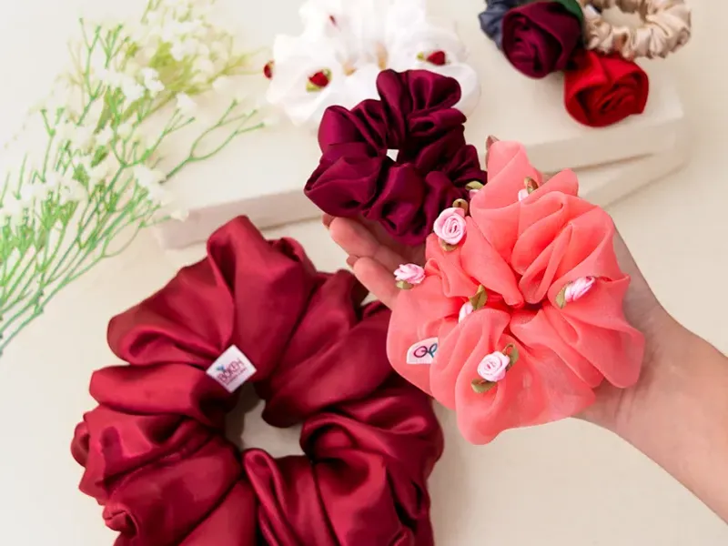 SCRUNCHIES