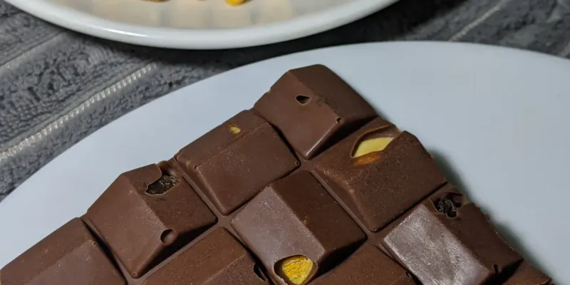 Barritas de Chocolate con frutos secos y arroz inflado