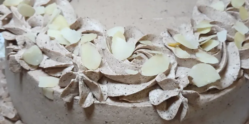 CAKE DE NATA DE 22CM RELLENO NUTELLA