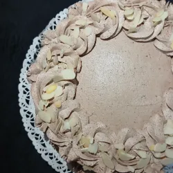 CAKE DE NATA DE 22CM RELLENO CREMA DE CACAO CON AVELLANA
