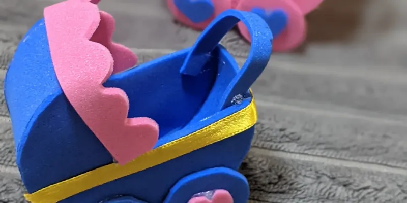 PAREJA DE COCHES REVELACIÓN DE SEXO