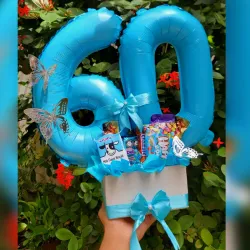 MiniCesta con globos de # 💙