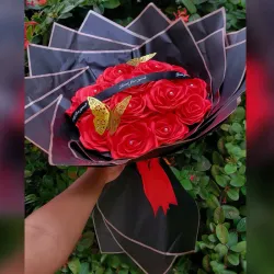 Ramo de 16 rosas eternas😍❤️ 