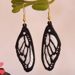 Aretes alas mariposa