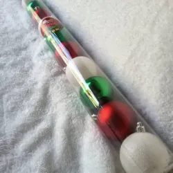 ‼️Set de 12 bolas para arbolito 🎄‼️  3 colores