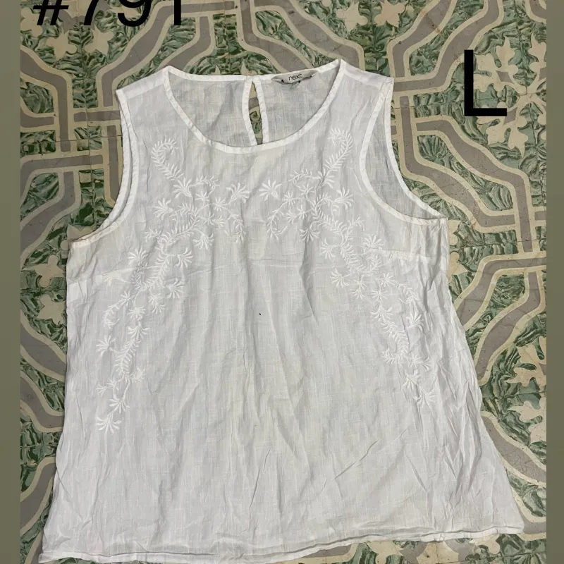 Blusa blanca de hilo 