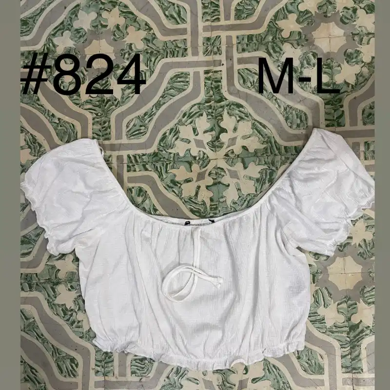 Blusa corta al hombro 