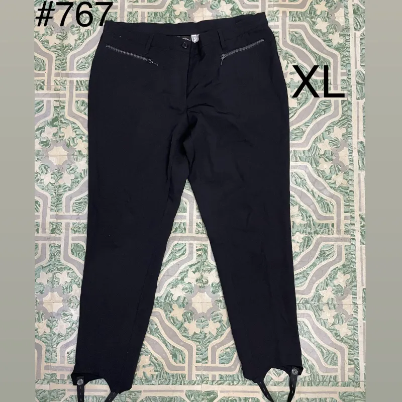 Pantalón negro de vestir 