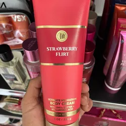 Crema Corporal Strawberry Flirt