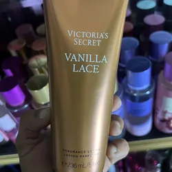 Crema Vanilla Lace