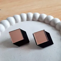 Bauhaus cuadraditos oro rosa