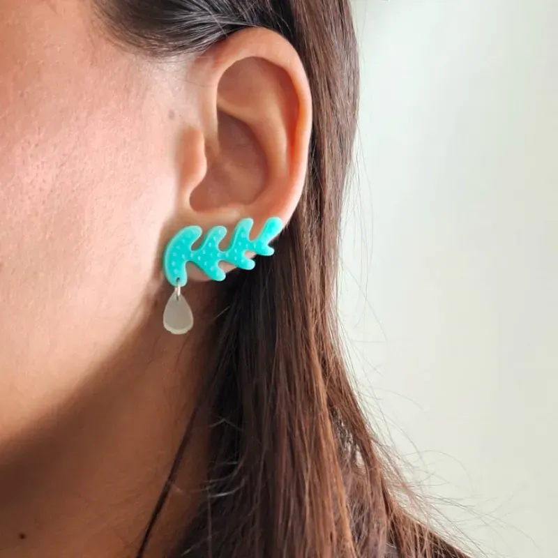 Pendientes de coral pequeño/ color: azul aqua 