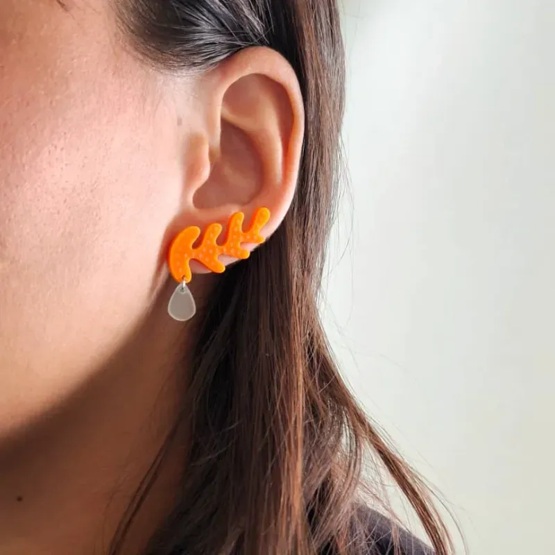 Pendientes de coral pequeño/ color: naranja