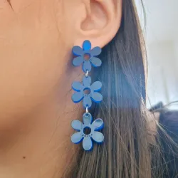 Flores largas azul traslucido