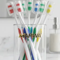 Cepillo de diente con protector