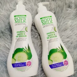 Cremas de pepino, té verde y aloe 