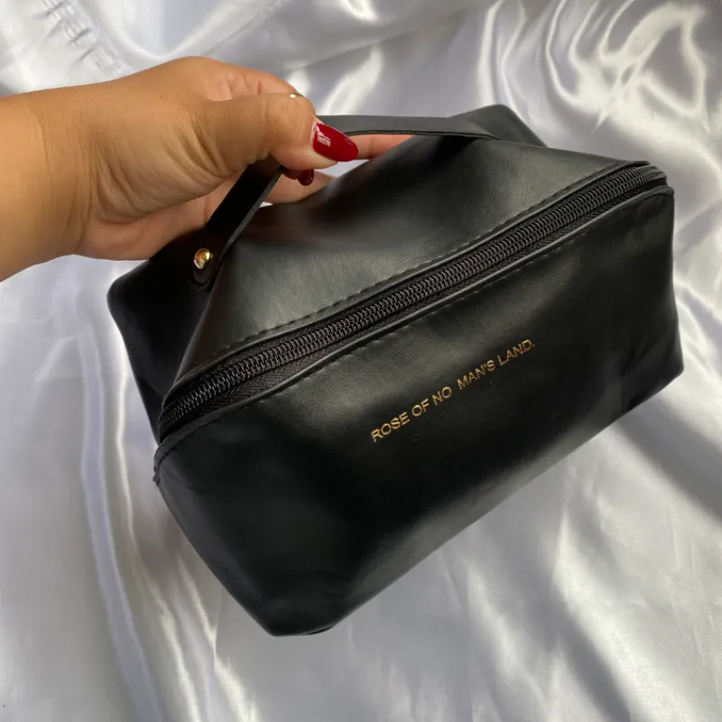 Bolso para maquillaje 🖤