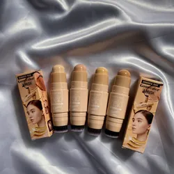 Corrector barra con esponjita para difuminar 💛
