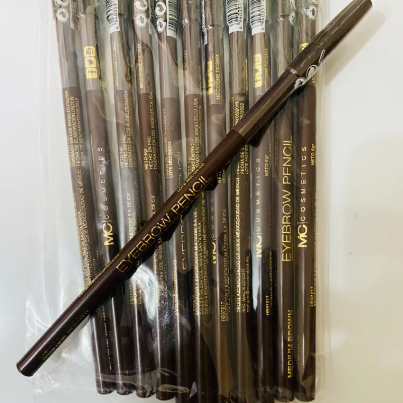 Lápiz de cejas carmelita 