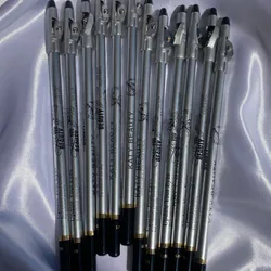 Lápiz negro para ojos  🖤