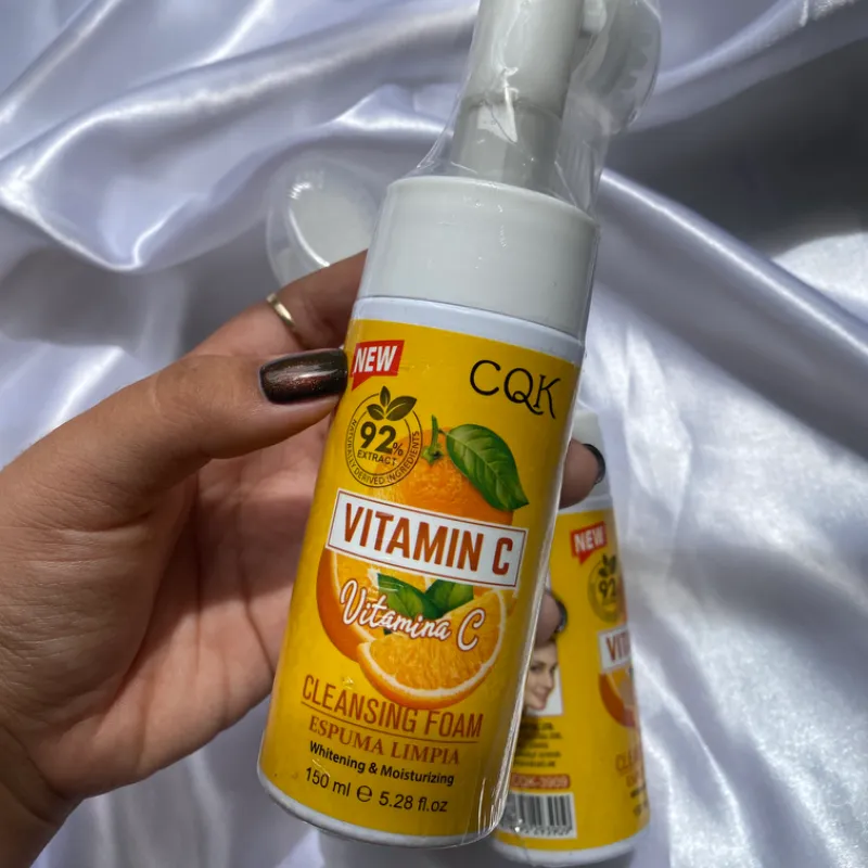 Limpiador facial con cepillo 🍊