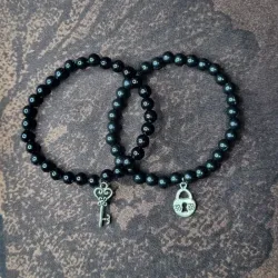 Pareja de pulseras de perlas de 6mm con llave y candado