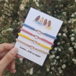 Pulseras de amistad con conector de corazón
