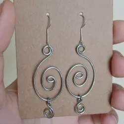 Aretes de espiral ovalados