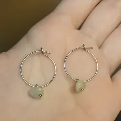 Argollas con piedra semipreciosa