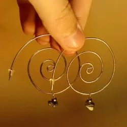 Argollas de espiral y cuarzo (grandes)