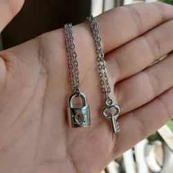 Cadenas de llave y candado