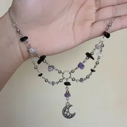 Collar de cuarzos con colgantes y dije