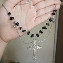 Collar de cuarzos negros y cruz