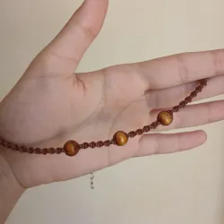 Collar de macramé de 3 cuentas de madera