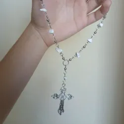 Collar tipo rosario (de cuarzos)