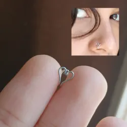 Piercing de corazón (FALSO)