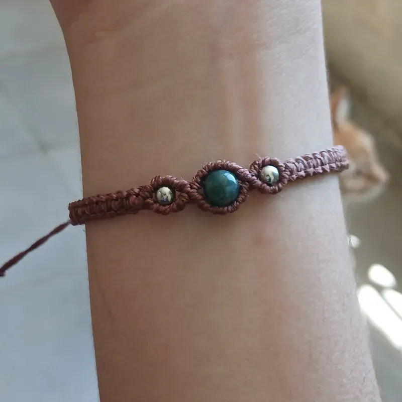Pulsera de macramé de 3 esferas