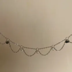 Tobillera de cadenas y cuarzos