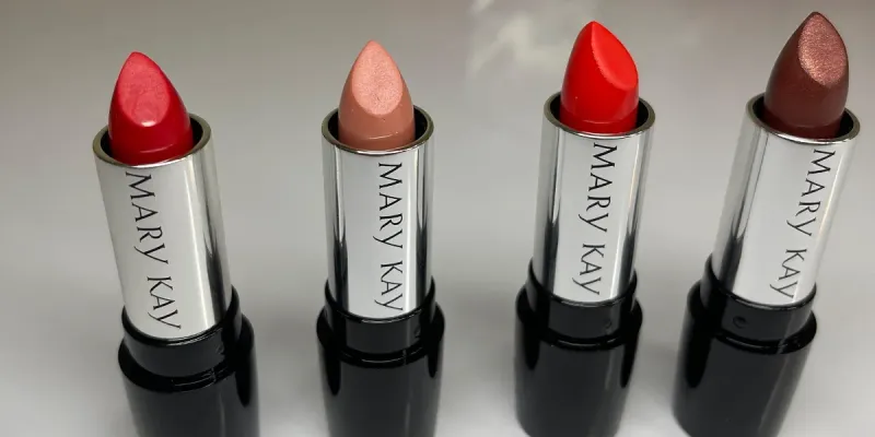 Labiales en Gel Semi-Shine Mary Kay® 3.6 g