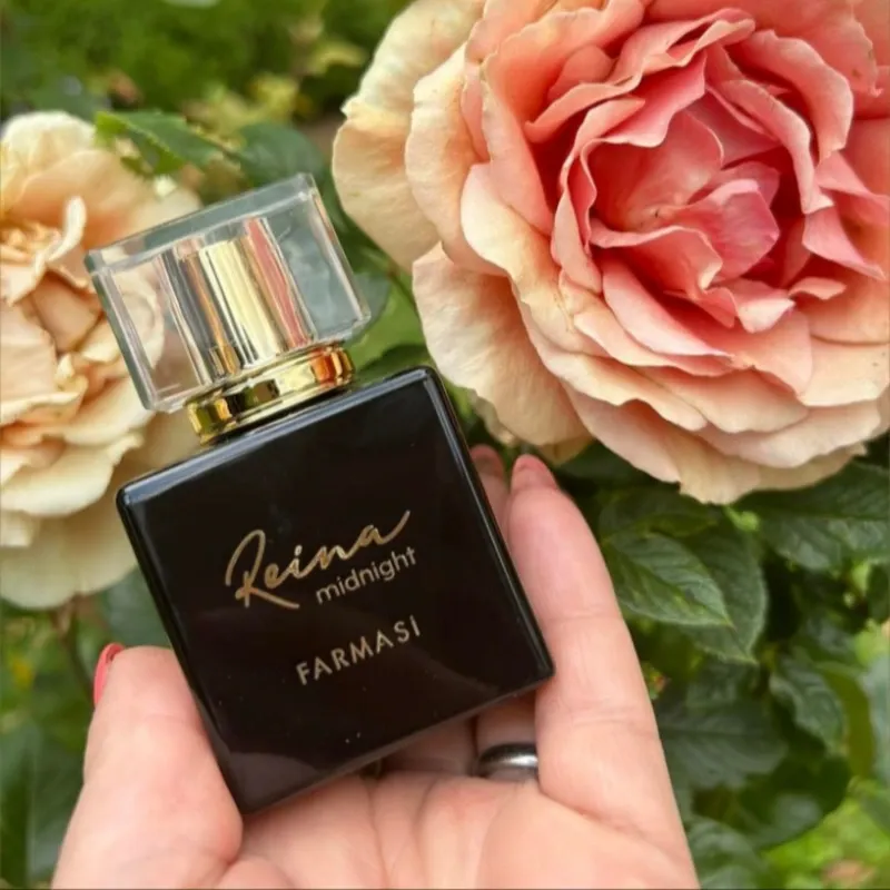 Reina Midnight