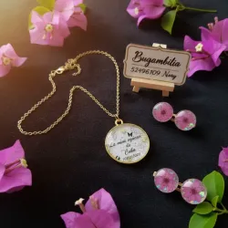 Cadenas plateadas con dijes personalizados