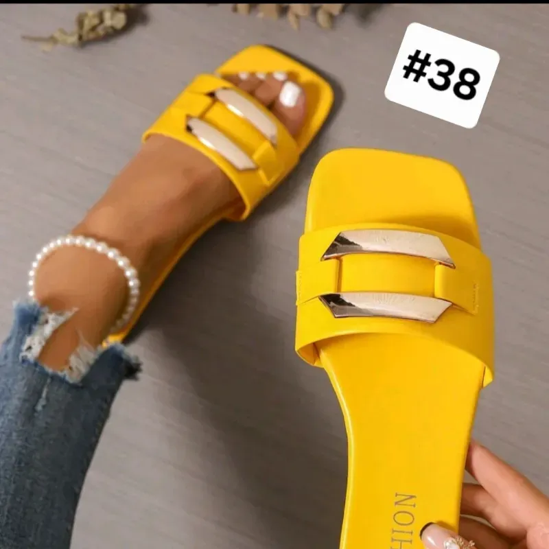 SANDALIAS